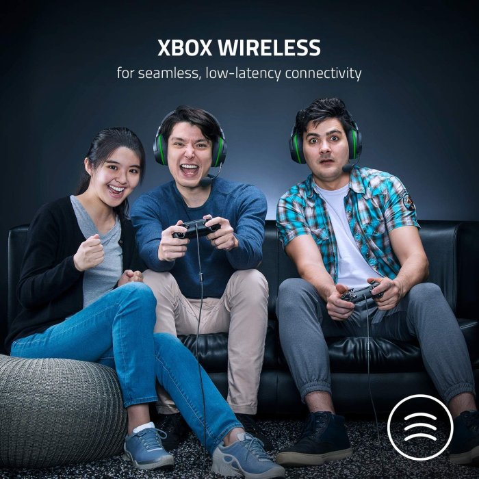 Razer Kaira X Wired Headset for Xbox Series X|S, Xbox One, PC, Mac & Mobile Devices: Triforce 50mm Drivers, HyperClear Cardioid Mic, Flowknit Memory Foam Ear Cushions, On Headset Controls - Black - Image 2