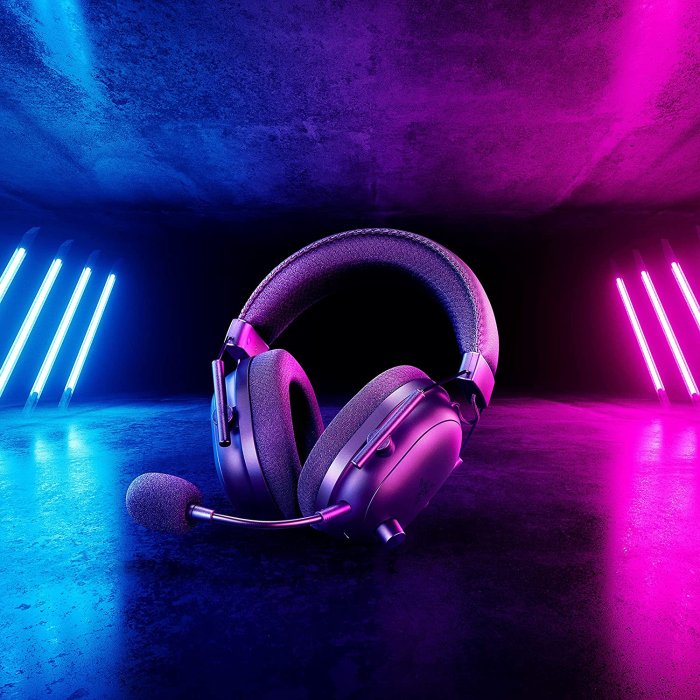 Razer BlackShark V2 Pro Wireless Gaming Headset 2023 Edition: Detachable Mic, Pro-Tuned FPS Profiles, 50mm Drivers, Noise-Isolating Earcups, Ultra-Soft Memory Foam, 70 Hr Battery Life - Black - Image 2