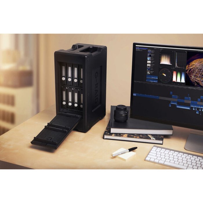 SanDisk Professional G-Raid Shuttle 8 208TB Enterprise-Class (In Default RAID 5) Drive Upto 1700MB/s ThunderBolt 3 (40 Gbps) 3 USB-C, Supports Multi-stream 4K, 8K & VR Workflows - Image 2
